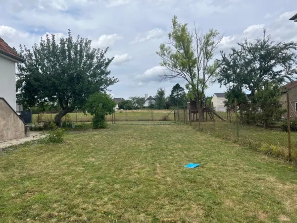 Terrain 200 m²