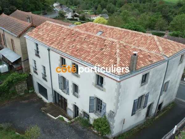 Ensemble immobilier de caractère au coeur de Mortagne-sur-Sèvre