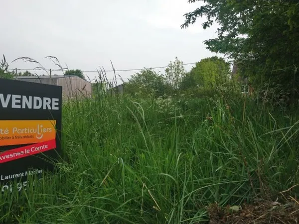TERRAIN CONSTRUCTIBLE 900m² GRAND-RULLECOURT