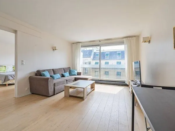 Appartement 2 pièces 64 m²
