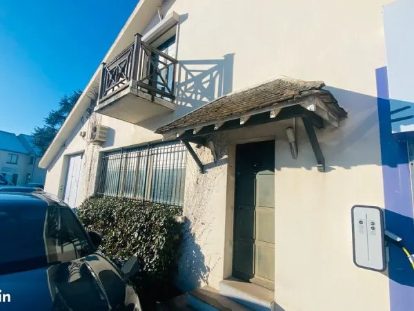 Local commercial