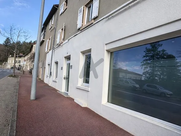 Local 54 m² Limonest