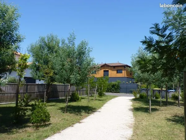 Terrain 710 m² Ares