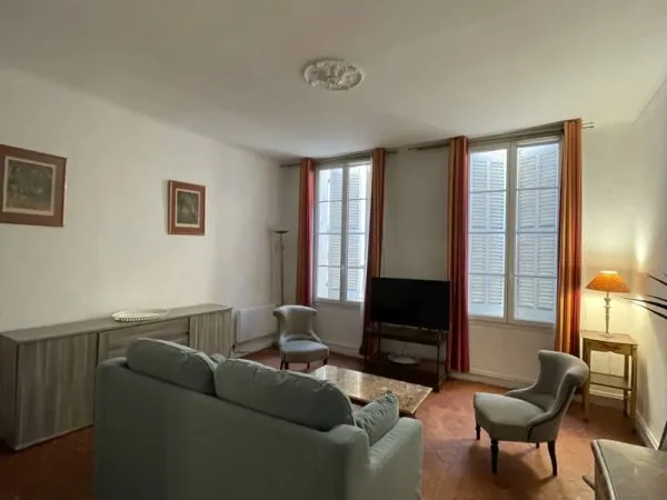 Appartement T2 meublé au coeur du centre-ville historique R