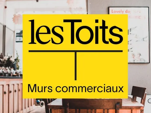 MURS COMMERCIAUX