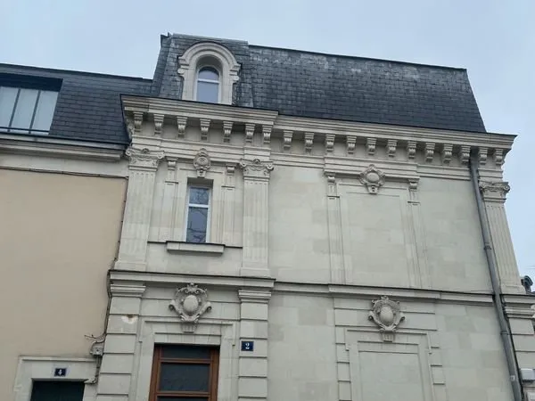 Chambre étudiante meublée UCO
