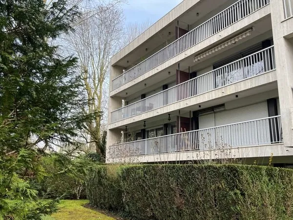 Appartement 4 pièces 90 m²