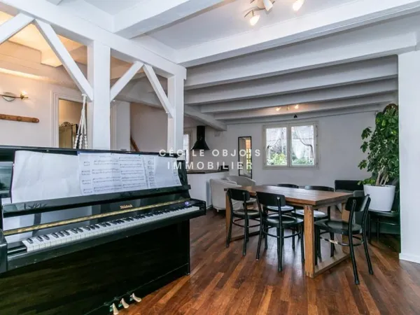 Vends maison ancienne - 118.19m² - 5 pièces, 3 chambres - Joinville-le-Pont 94340