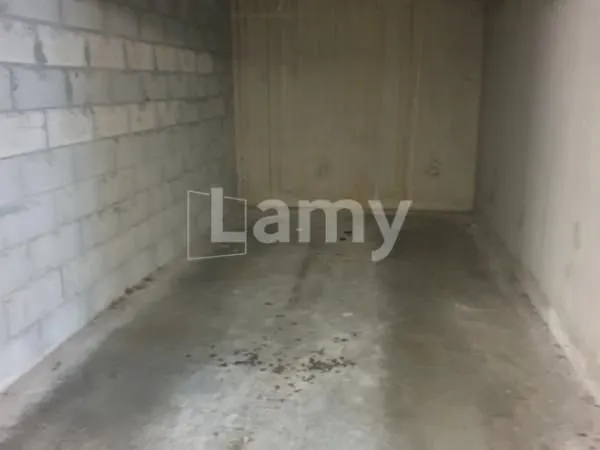 Garage/box 15 m² Lyon