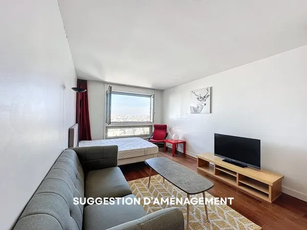 Studio lumineux avec vue imprenable sur Paris