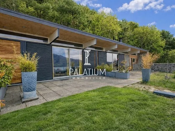 Villa contemporaine de 110 m² en position dominante