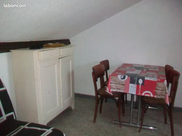 Studio meublé à louer
