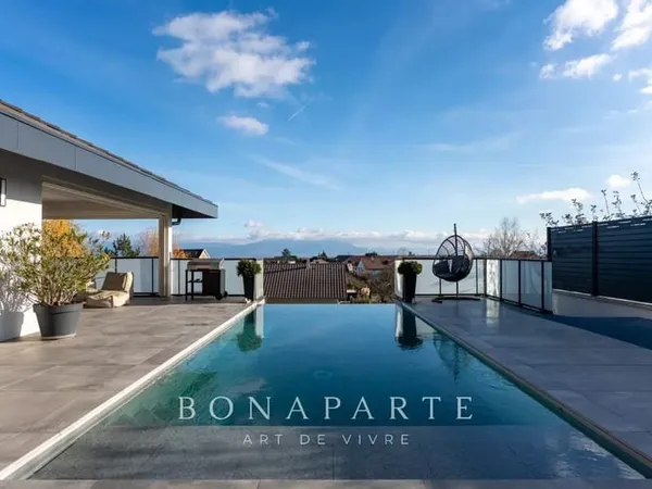 Divonne-les-Bains - Magnifique villa contemporaine avec piscine et vue Mont-Blanc