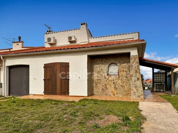 Pyrénées Orientales (66) - Maison à vendre 107 m² - 3 chambres - Garage - Jardin - Atelier - Cave - 