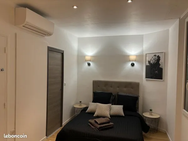 Studio au coeur de Cannes bananes