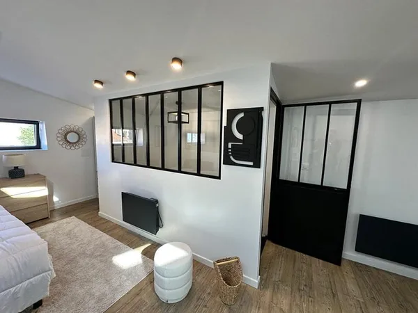 A LOUER Loft d'exception meublé 74 m2 CLAVETTE (17)
