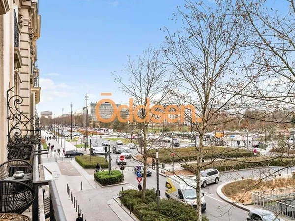 Appartement 4 pièces 150 m²