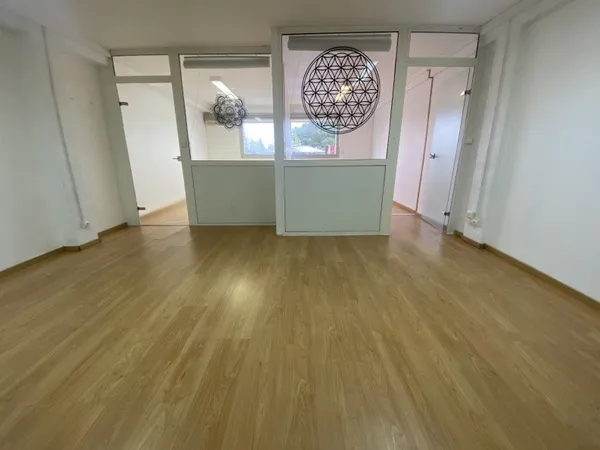 Bureau 40 m²
