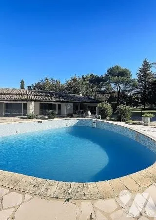 Maison 6 pièces 180 m²