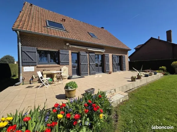 Pavillon 7 pièces 143 m²
