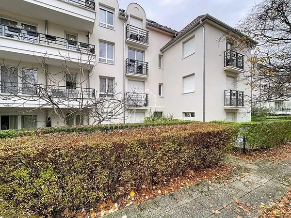 Appartement Noisy Le Grand 4 pièce(s) 74 m2 CENTRE VILLE NOISY LE GRAND