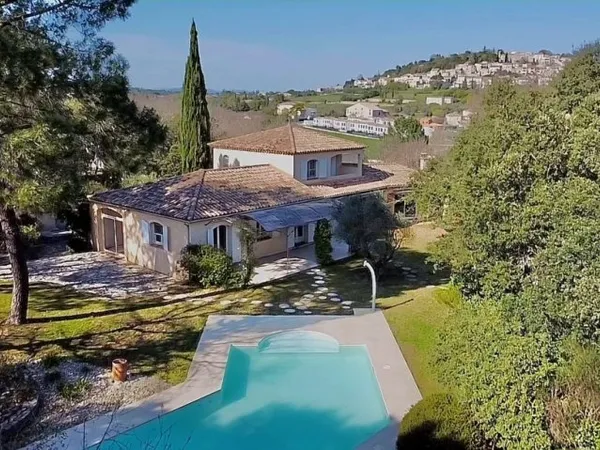 Maison de luxe 7 pièces 217 m²