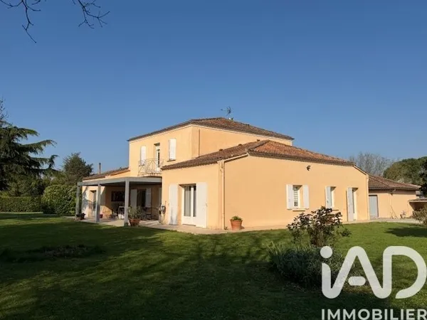 Vente Maison/villa 8 pièces