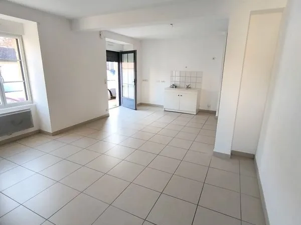 Appartement lumineux avec stationnement sécurisé