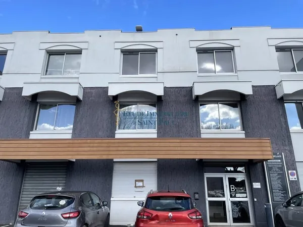 PLATEAU DE BUREAUX DE 335 M2 ou 433 M2 A BEZIERS