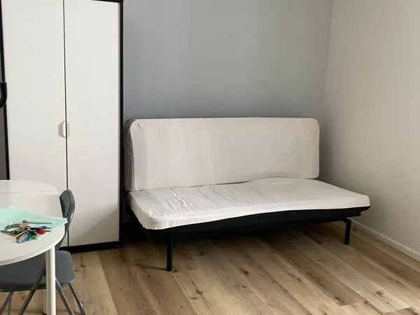 Location studio meublé 16m2