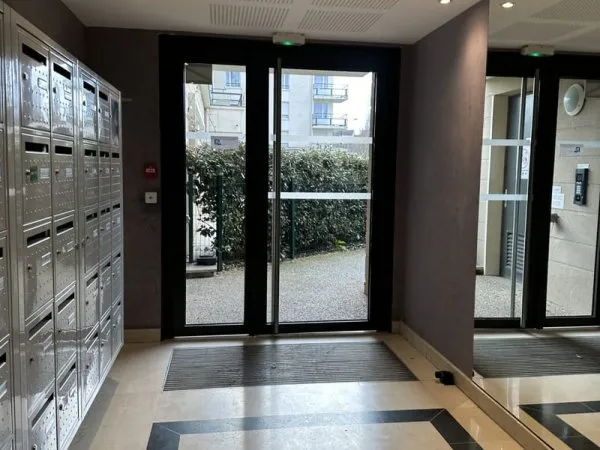 APPARTEMENT DEUX PIECES A DAMMARIE LES LYS LOUE