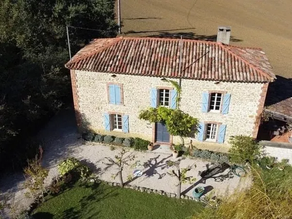 Demeure de charme avec piscine et jacuzzi