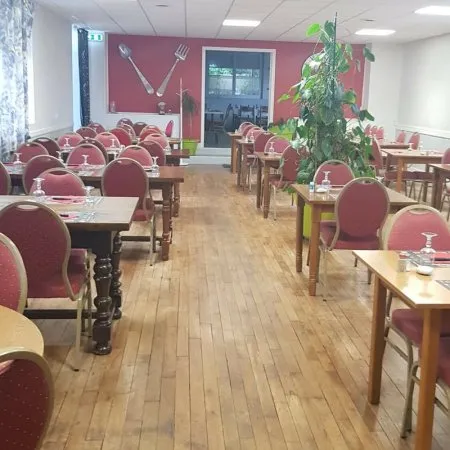 Restaurant/bar à Luceau