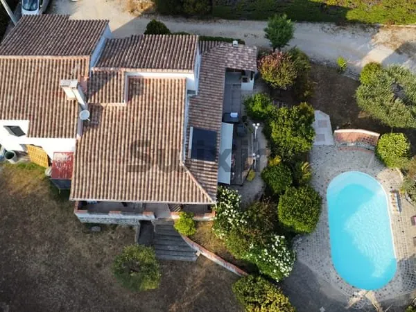 Alès, Villa familiale