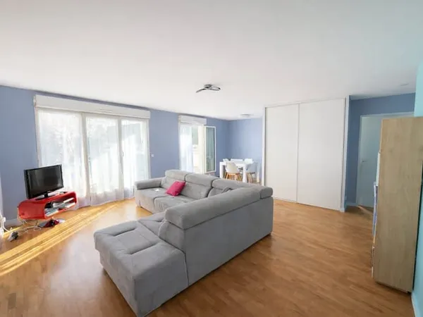 Appartement 4 pièces avec terrasses & jardin au coeur du centre-ville