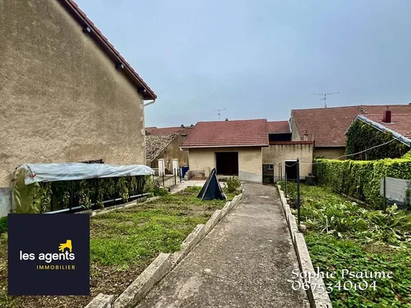Maison 10 pièces 240 m²