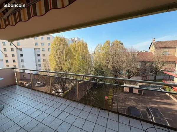 Appartement 4 pièces 76 m²