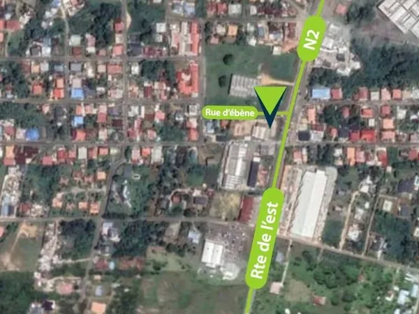 Local commercial 134 m²