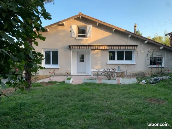Location Maison Ecully 3 chambres + bureau