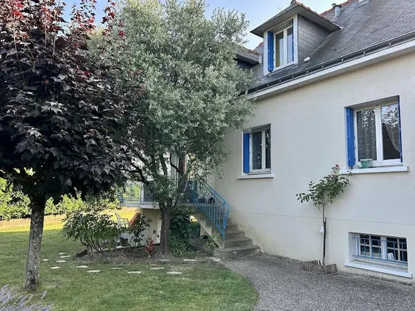 Maison 7 pièces 213 m²