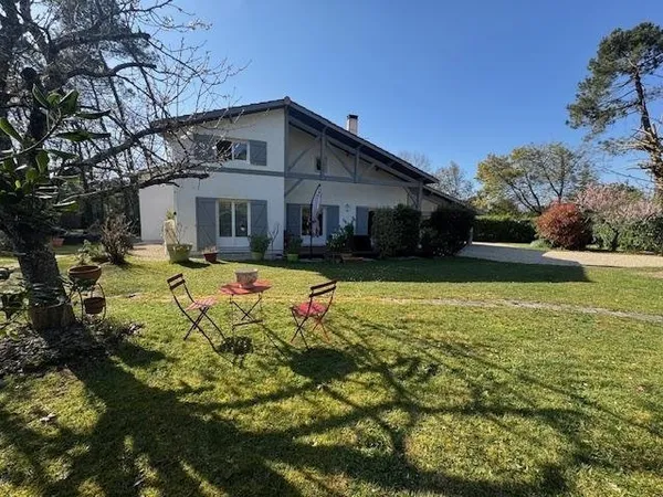 Maison Vente Cestas 5p 142m² 599000€