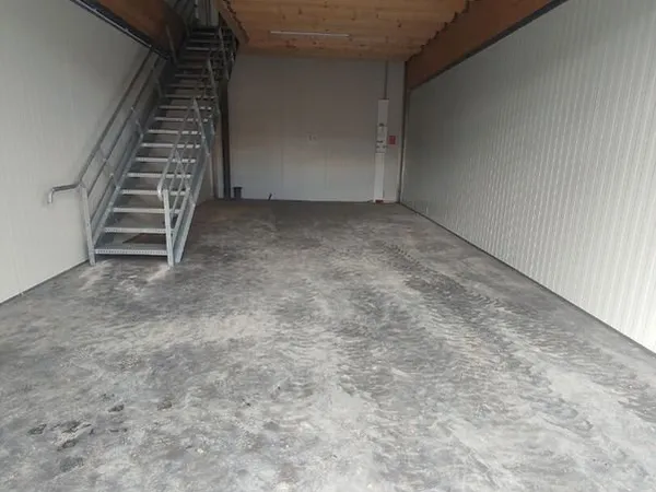 Local 96 m² FOUQUIERES LES BETHUNE