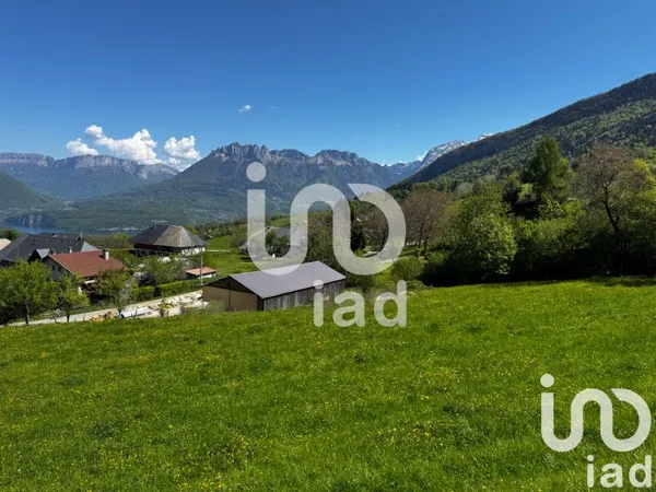 Terrain 1800 m²