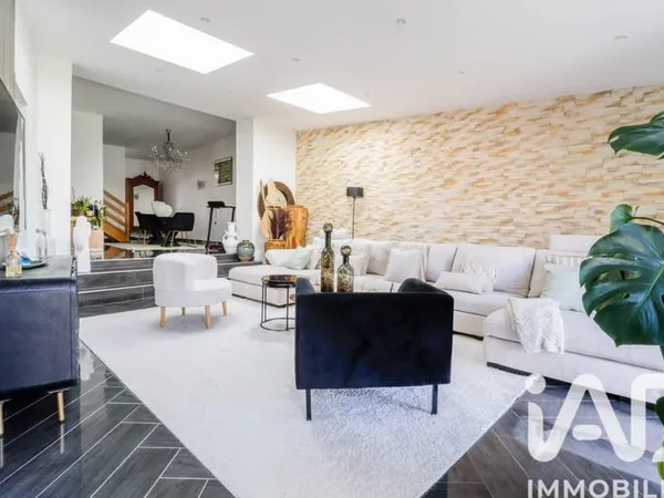 Vente Maison/villa 8 pièces