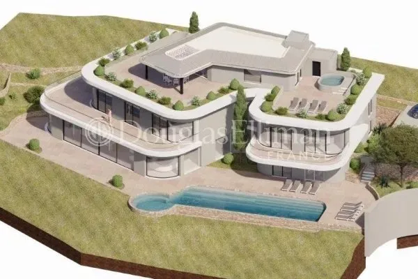 BEAUSOLEIL - VILLA CONTEMPORAINE VUE MER A RENOVER