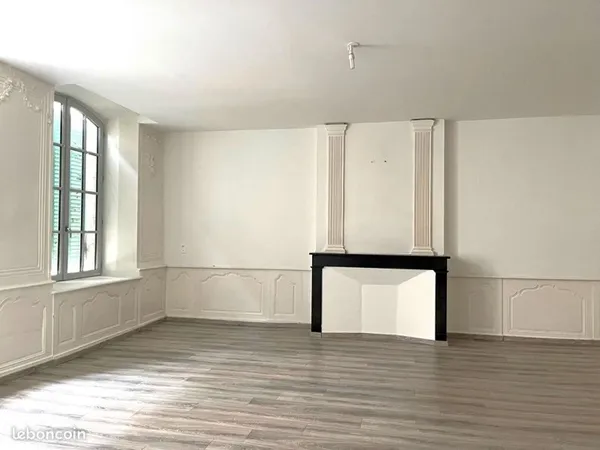 Appartement 2 pièces 65 m²