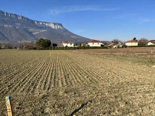Terrain en lotissement 280 m²