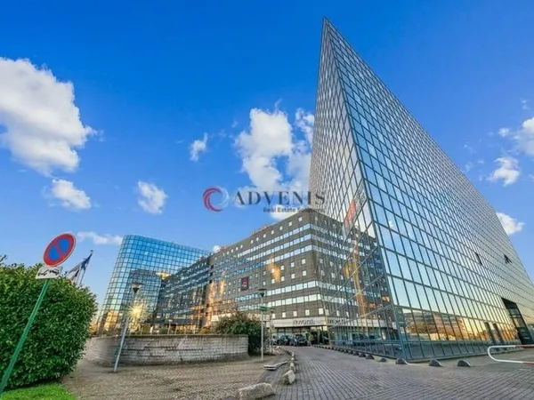 Bureaux 150 m²