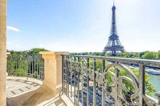 Appartement 7 pièces 210 m²