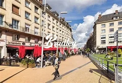 Local commercial 3 pièces 35 m²